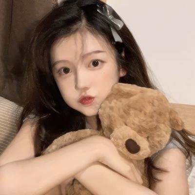 你纳新贵!铮铮铁骑跪接我登基